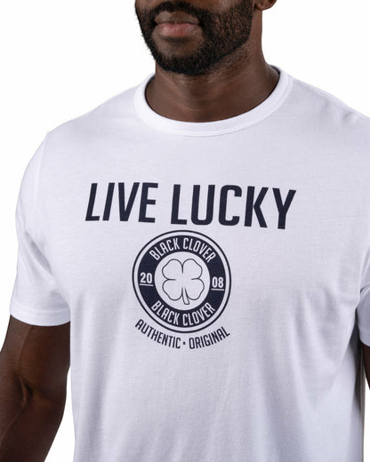 Super Soft Men's Navy and White Graphic Tee