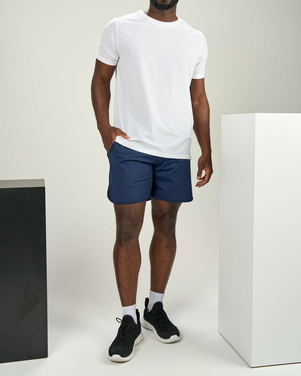 Men's Navy Athletic Shorts for Gym and Performance