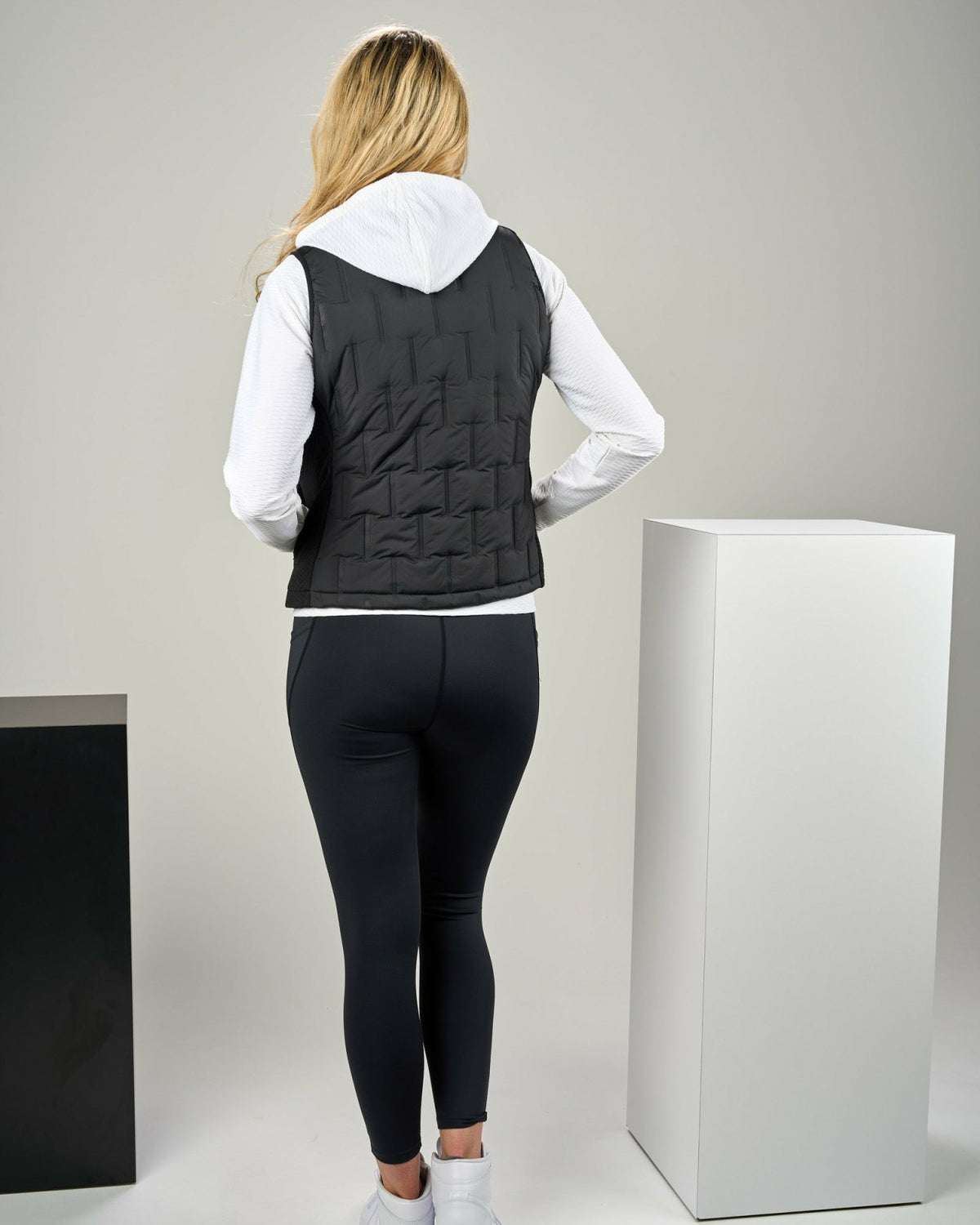 Women's Warm and Comfortable Black Puffer Vest