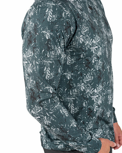 Lightweight Soft Men's Black Hoodie for Style and Comfort