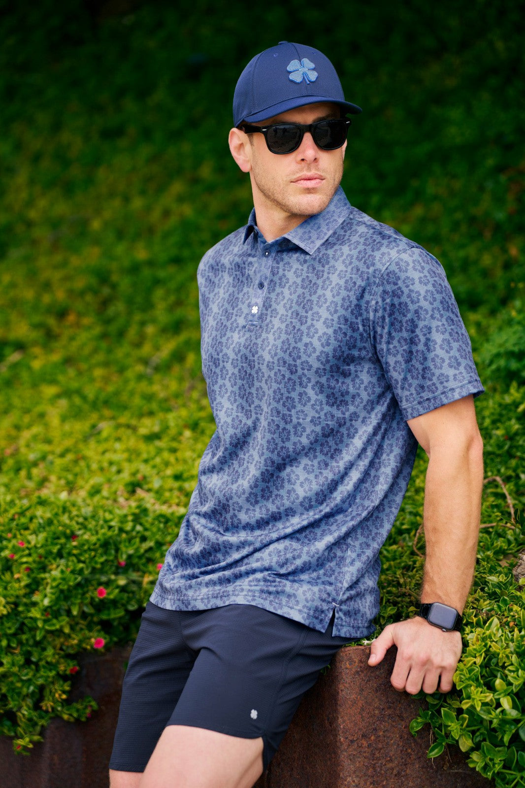 Men's Navy Blue Tropical Polo for Golf and Lifestyle