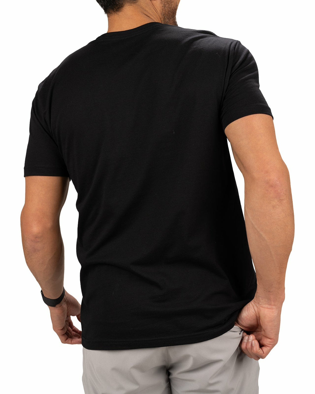 Men's Versatile Black Graphic Tee for Golf & Lifestyle