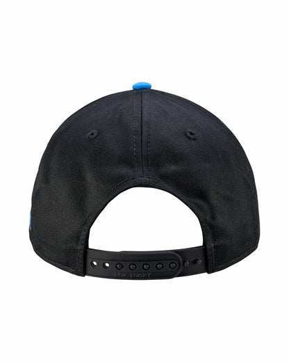Vintage-Inspired Black Hat with Blue Brim