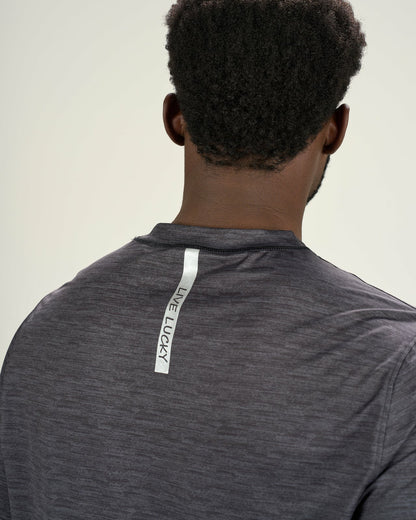 Men's Dark Grey Athletic Fit Tee for Gym and Performance