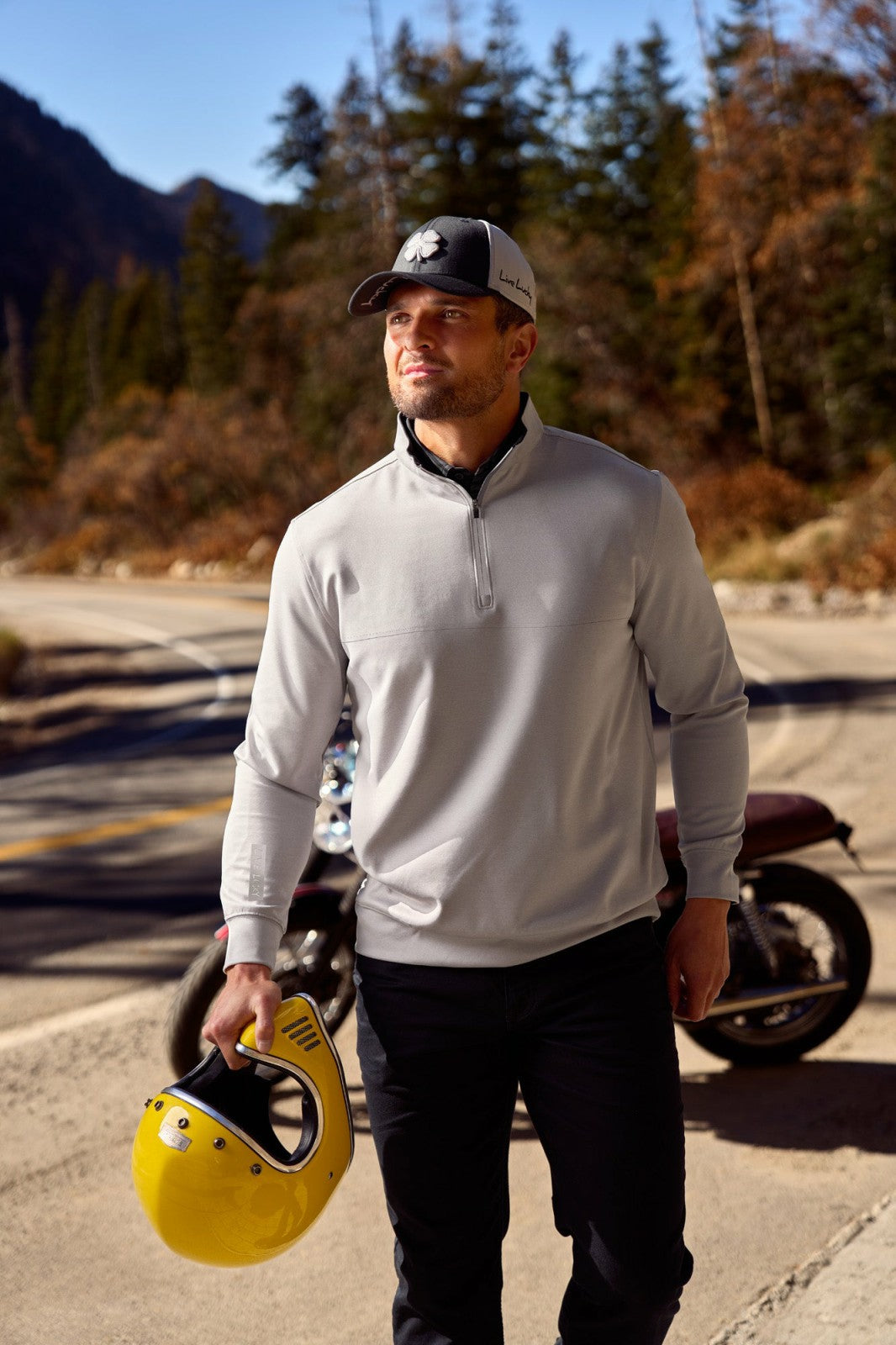 White and Black Premium Clover Hat For Golf and Lifestyle